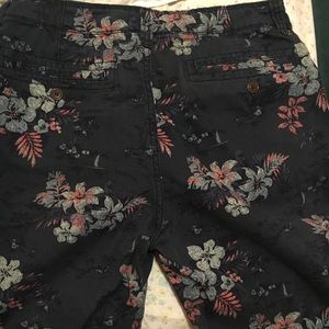 Arizona flower Shorts